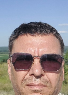 Валерий из Воронежа 55 лет