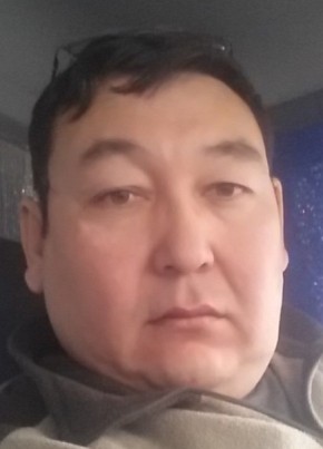 Серик из Сургута 52 года