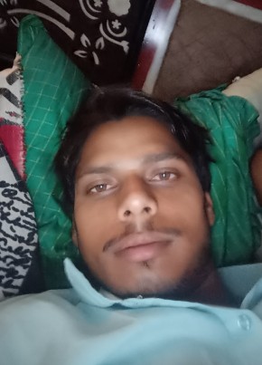 Jeetandr, 18, India, Agra