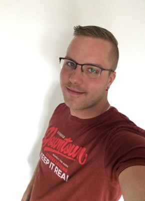 Christian, 31, Schweizerische Eidgenossenschaft, Reinach AG