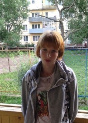 Екатерина, 27, Россия, Камешково