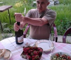 Георгий, 71 год, Добрич
