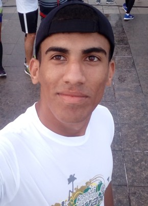 Oliveira, 25, República Federativa do Brasil, Maceió
