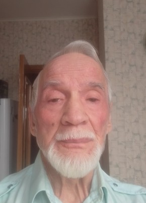 Валентин из Москвы 74 года