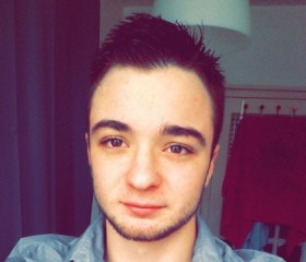 Louis, 29, Angers