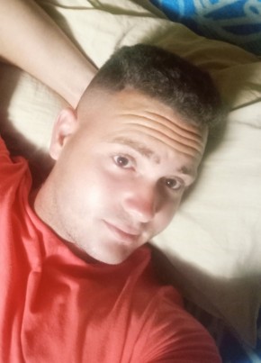 Christian, 23, Cuba, Havana