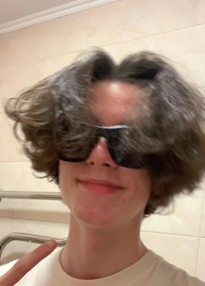 Alex, 19, Russia, Yaroslavl
