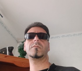 Erik, 47, Rome