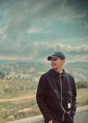 khalil, 18, Lebanon, Beirut