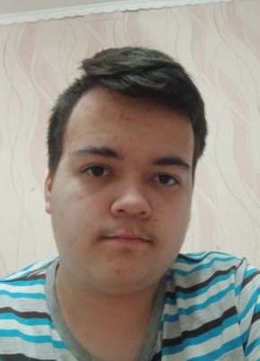 Павел, 19, Россия, Шатура