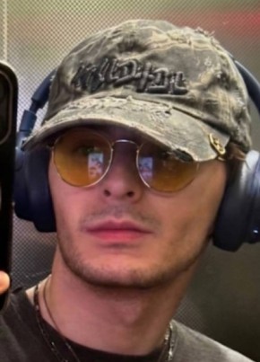 Дмитрий из Москвы 33 года