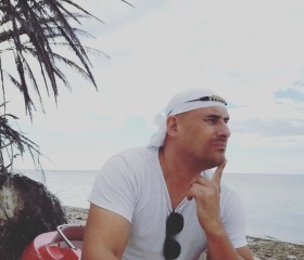 Deni Khebi, 41, Alanya