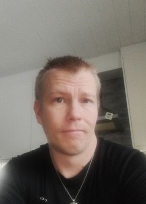 Anssi, 35, Suomen Tasavalta, Uusikaarlepyy