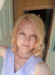 Lana, 50, Saint Petersburg