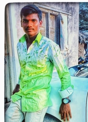 Tyson, 19, India, Kūdligi