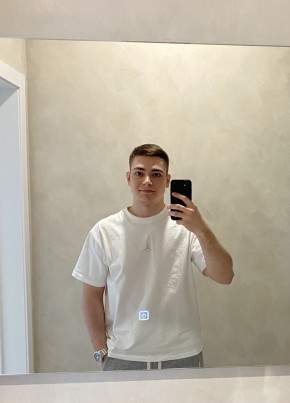 Игорь