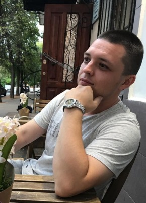 Алекс, 29, Россия, Москва