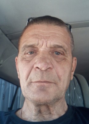 Сергей из Камышина 63 года