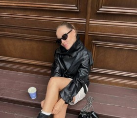 Katyusha, 30, Vienna