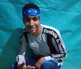 Miguel José, 24, Coro