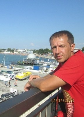 Роман, 46, Россия, Киров (Кировская обл.)