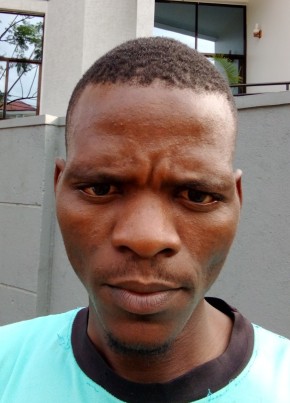 NTIRENGANYA Fabi, 28, Republika y’u Rwanda, Kigali