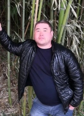 Азамат из Кумертау 42 года