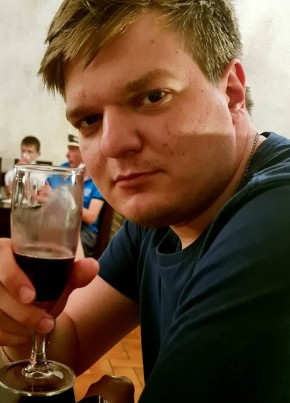 Виктор, 26, Россия, Сургут