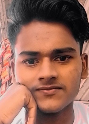 Prince kr, 19, India, Gopālganj