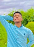 Cabdiraxman, 18, Mogadishu