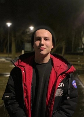 Василий, 20, Россия, Симферополь