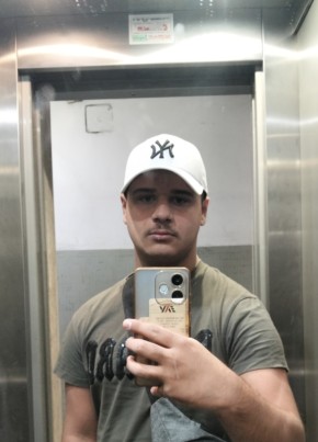 Mattia из Quarto 18 лет