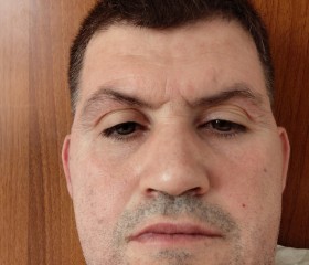 Gjergji, 36, Tirana