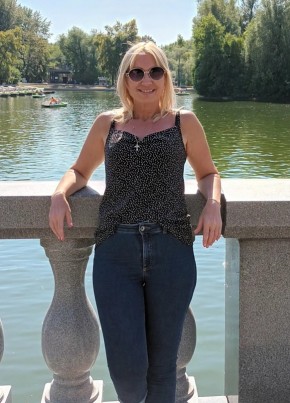 Elena, 44, Россия, Астрахань
