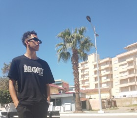 Chakib bouzidi, 21, El Tarf