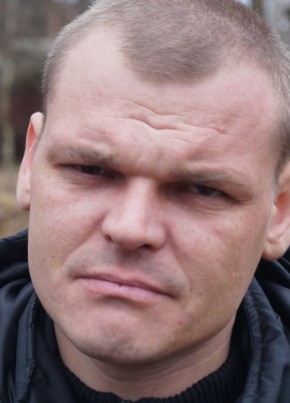 Павел из Воронежа 46 лет