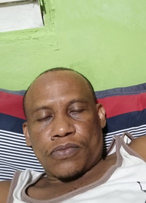 Luis Mercedes, 46, República de Santo Domingo, Santo Domingo