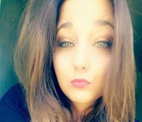 anne, 30, Cognac