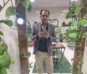 Ali, 20, Gonabad