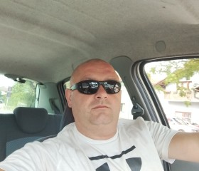 Bajči, 41, Bihac