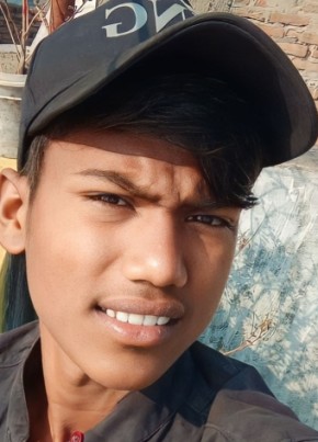 Dhiraj, 18, India, Patna