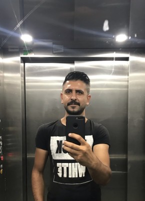 Uğur, 36, Türkiye Cumhuriyeti, Başakşehir