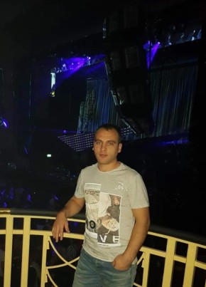 Sergejs, 25, United Kingdom, London