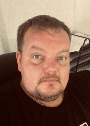 Константин из Отрадныя 39 лет