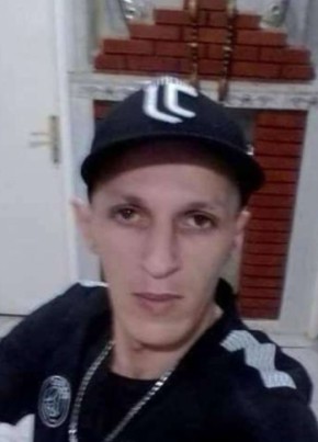 Hamza, 41, People’s Democratic Republic of Algeria, Skikda