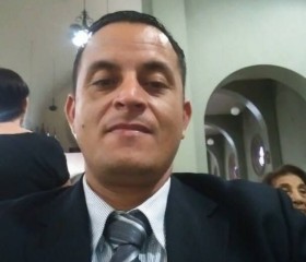 J.A, 49, Caracas