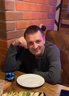 Артем из Новосибирска 48 лет