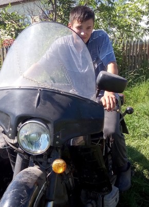 Erik, 24, Russia, Omsk