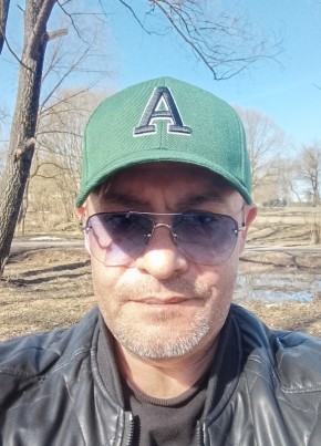 Юрий из Лобни 45 лет