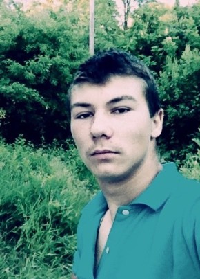 Богдан, 24, Україна, Гайворон